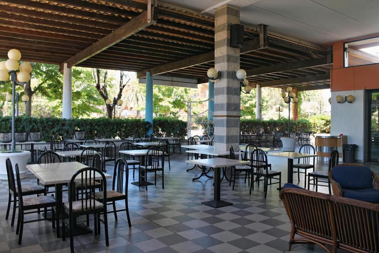 Hotel Riva Etrusca 3*