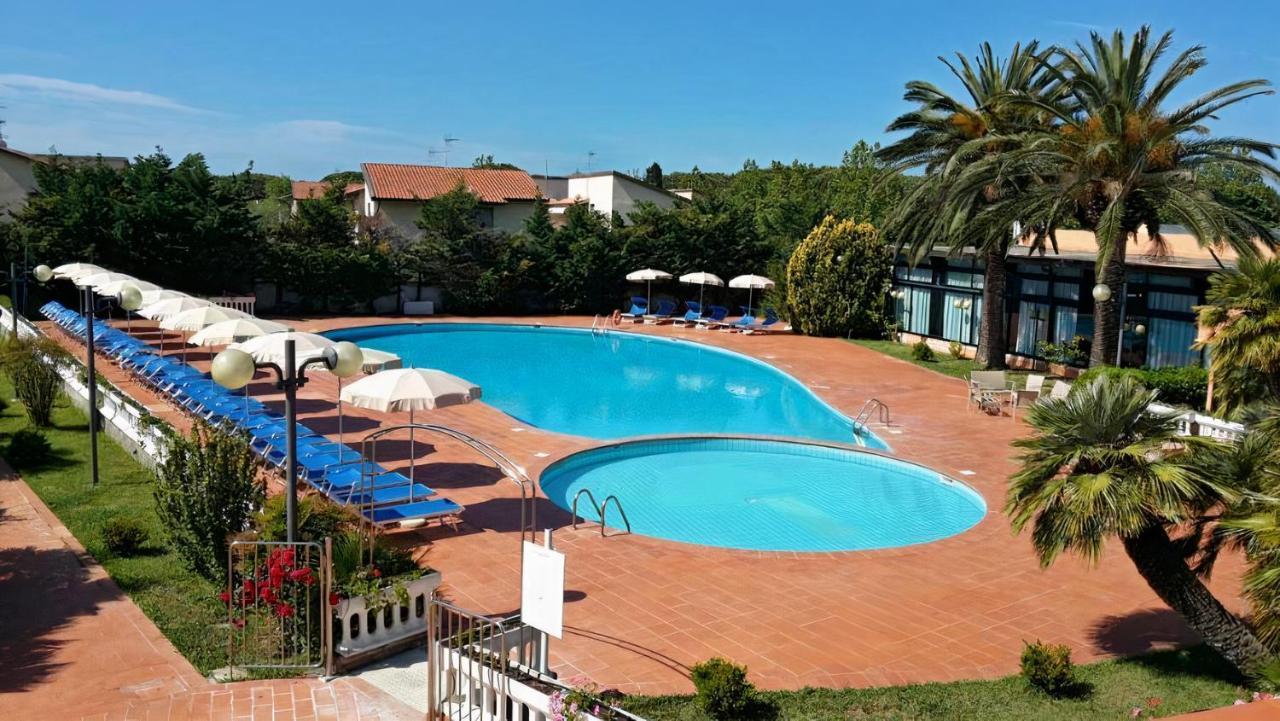 Hotel Riva Etrusca Marina Di Bibbona