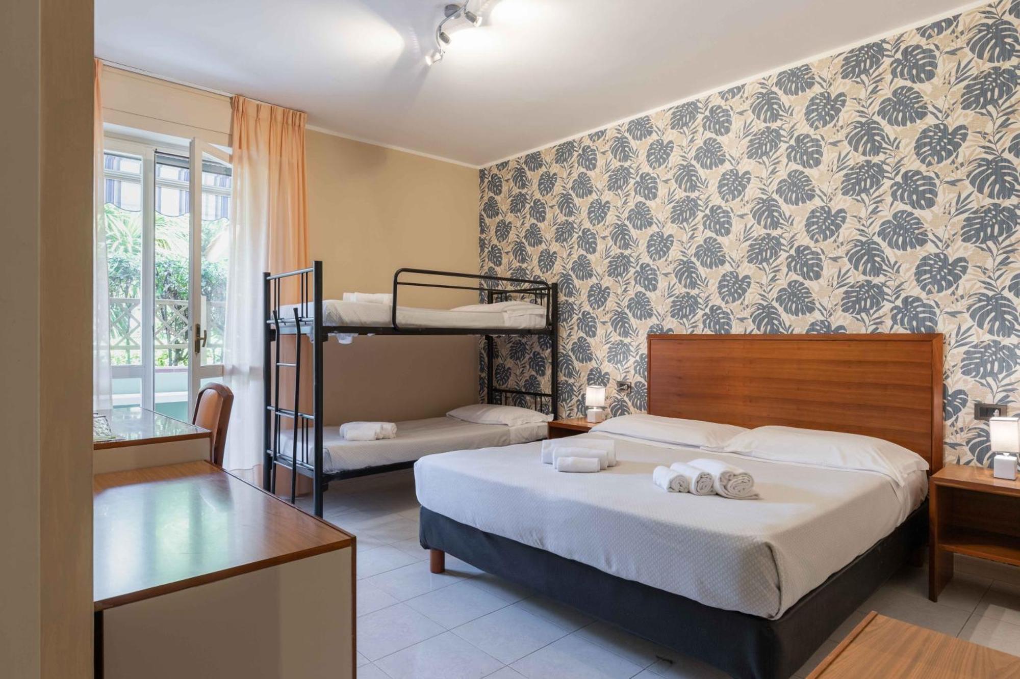 Riva Etrusca Hotel 3*